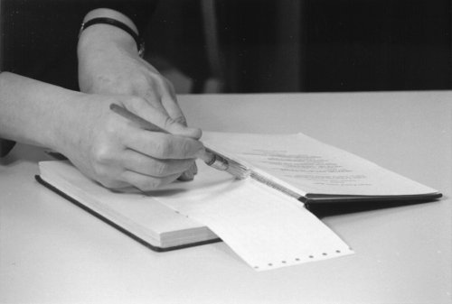 7-1.jpg (107435 bytes)